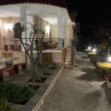 קסאמיל Hillside Apartments מראה חיצוני תמונה